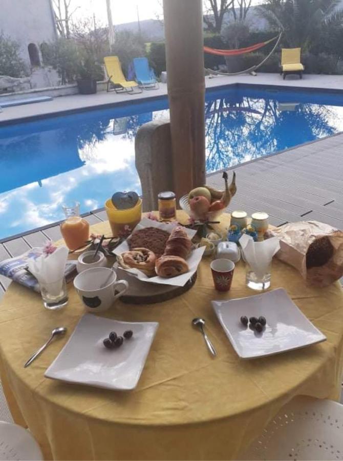 Bastide Du Bonheur Saint Donat Bed & Breakfast Greoux-les-Bains Bagian luar foto