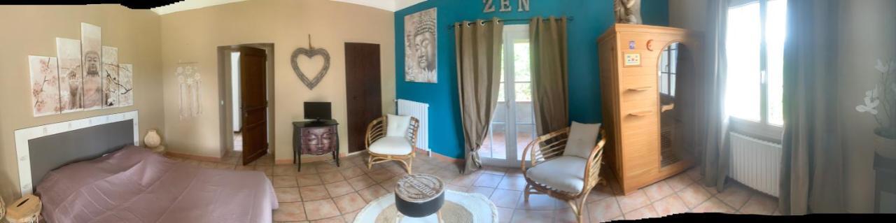 Bastide Du Bonheur Saint Donat Bed & Breakfast Greoux-les-Bains Bagian luar foto